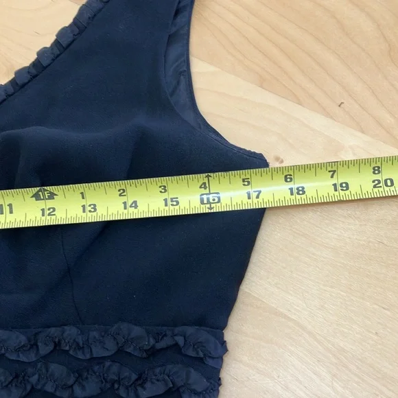 Vintage black cocktail dress in excellent condition, fully lined size Small - Picture 7 of 9